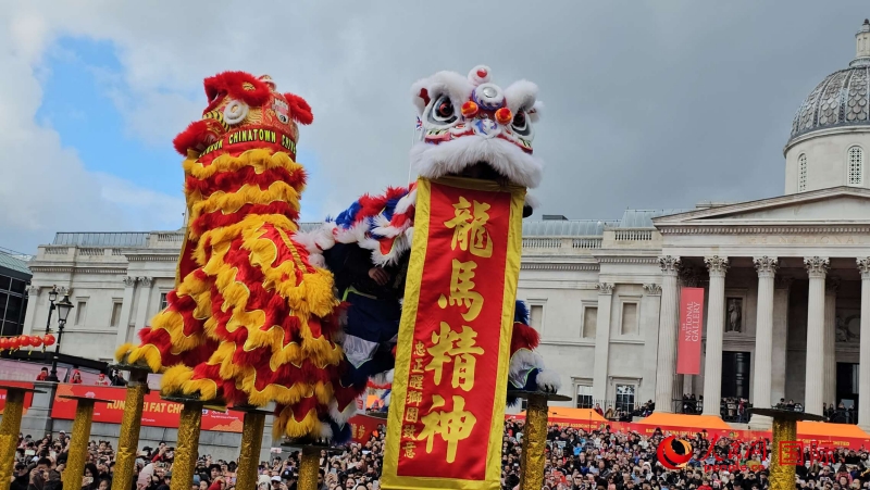 倫敦新春慶典現(xiàn)場。人民網(wǎng) 郭錦標(biāo)、楊浩鵬攝