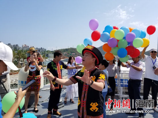 三亞藍(lán)色干線推文化主題航班。